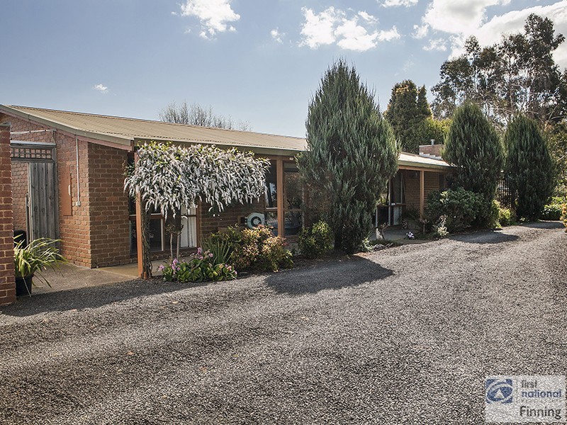 34 Bakers Rd, Clyde VIC 3978