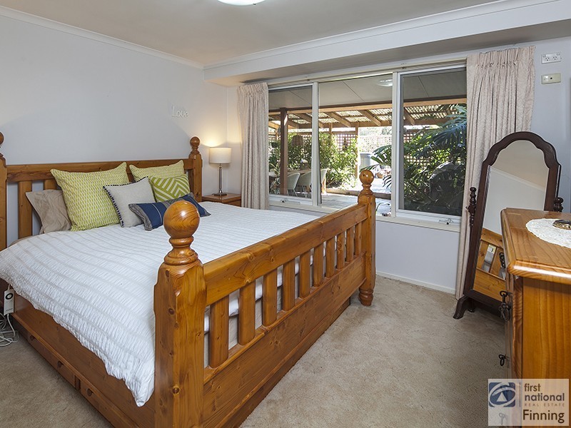 34 Bakers Rd, Clyde VIC 3978