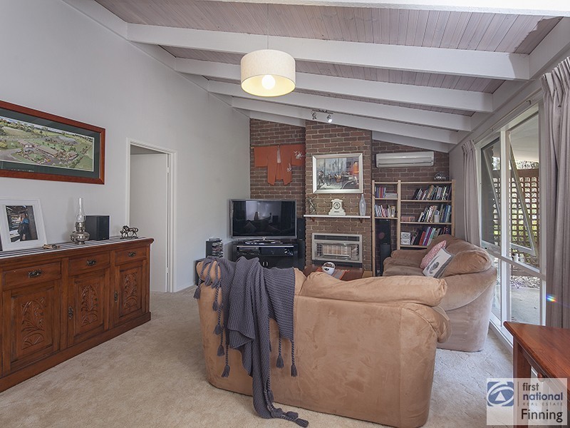 34 Bakers Rd, Clyde VIC 3978
