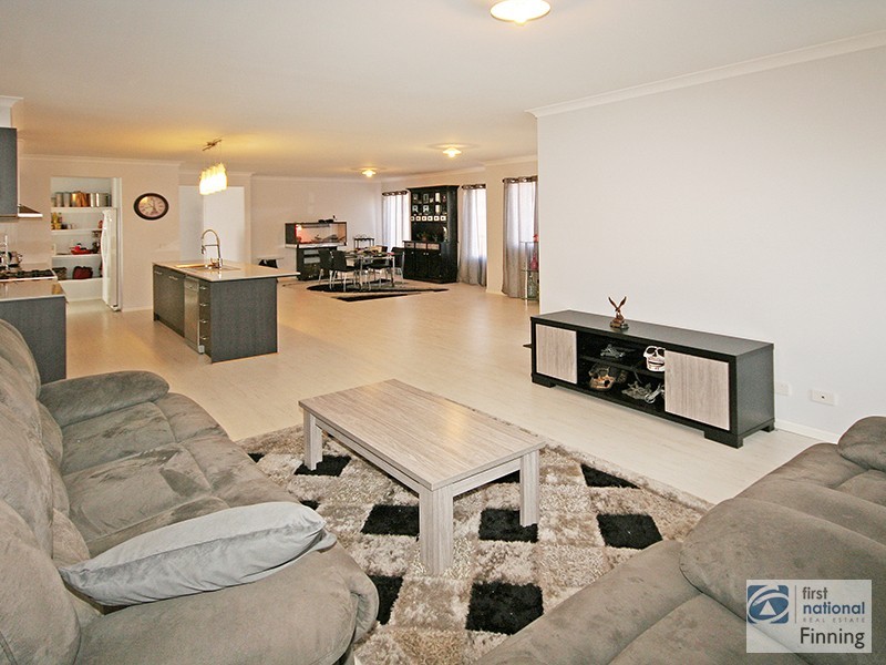 Cranbourne VIC 3977