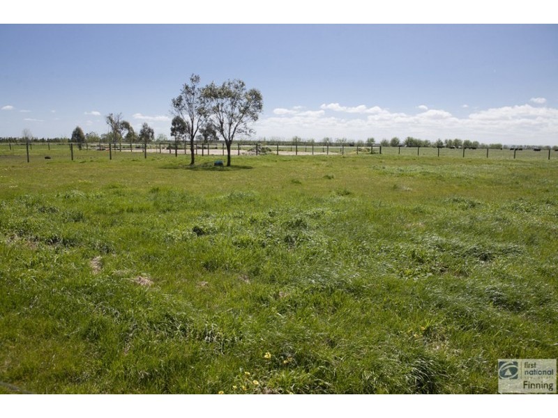 195 Settlement Rd, Caldermeade VIC 3984