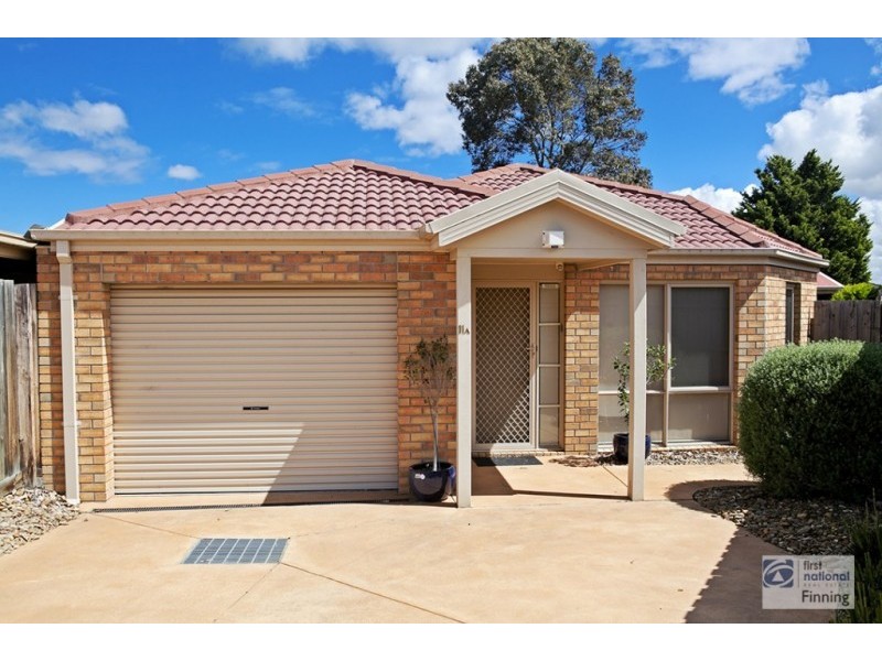 11A Mulberry Court, Cranbourne North VIC 3977