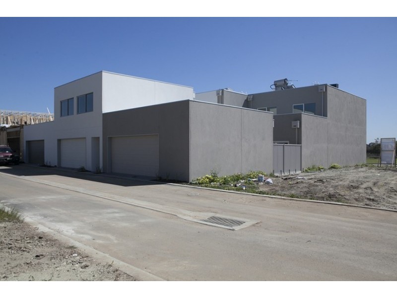 Lot 8 Fergus Lane, Cranbourne VIC 3977