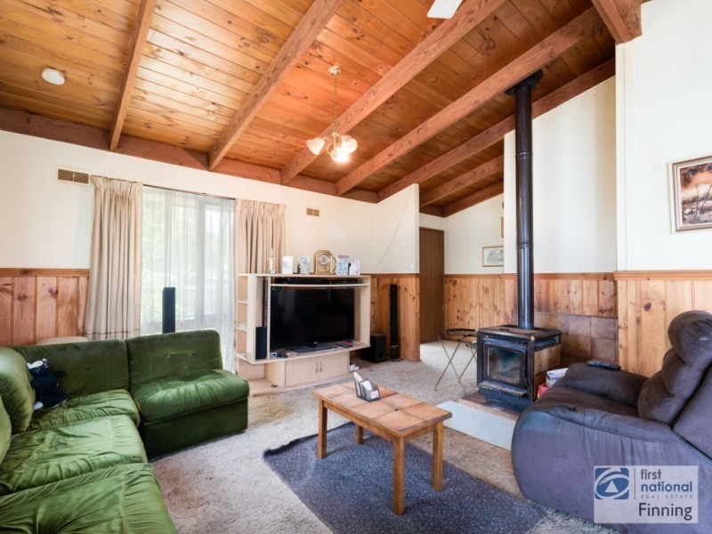 2 Gillespie Court, Cranbourne North VIC 3977