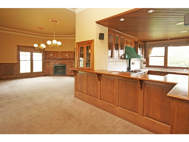 130 Tuckers Road, Clyde VIC 3978
