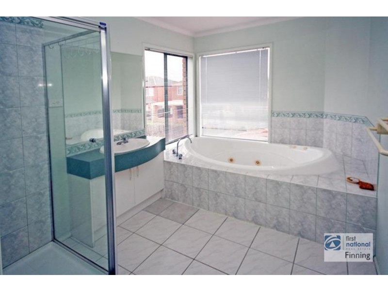 Cranbourne West VIC 3977