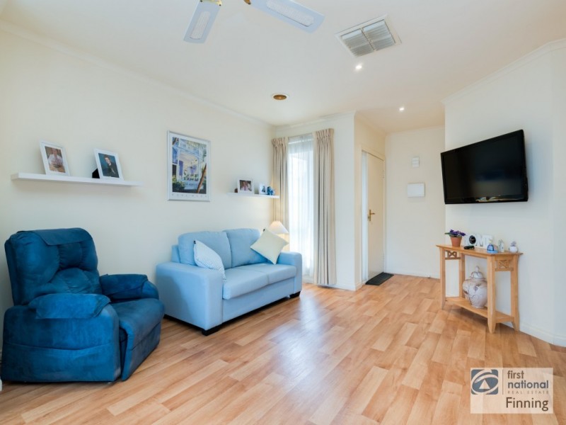 3/27-29 Bakewell Street, Cranbourne VIC 3977
