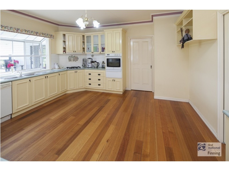 185 Bladens Rd, Koo Wee Rup VIC 3981