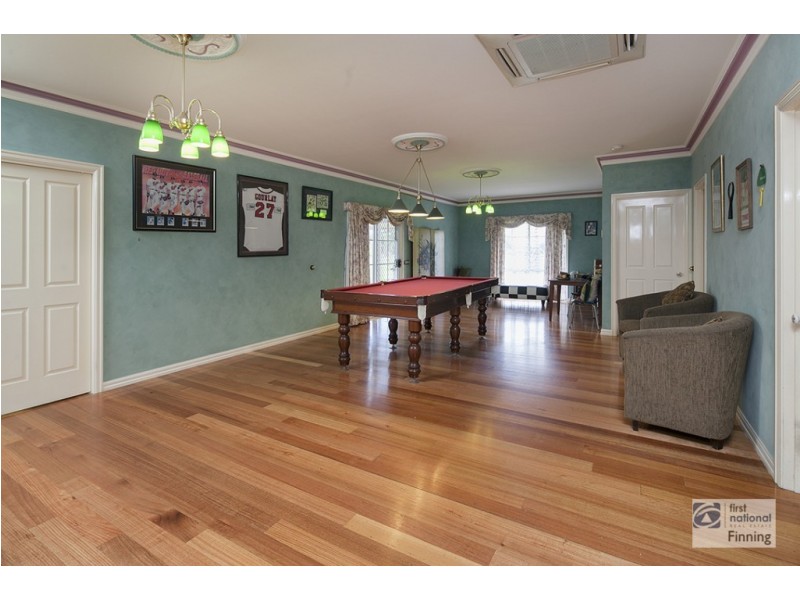 185 Bladens Rd, Koo Wee Rup VIC 3981