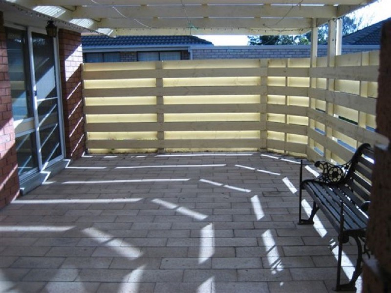 2/29 Bowen Street, Cranbourne VIC 3977