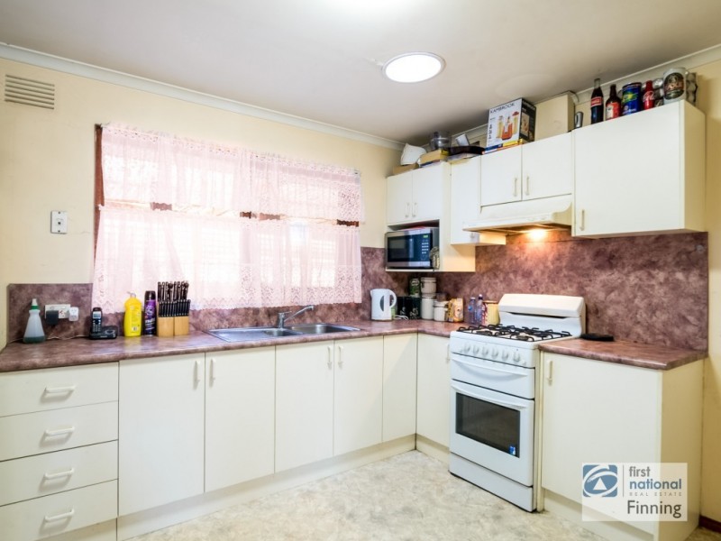 21 Bourke Road, Cranbourne VIC 3977