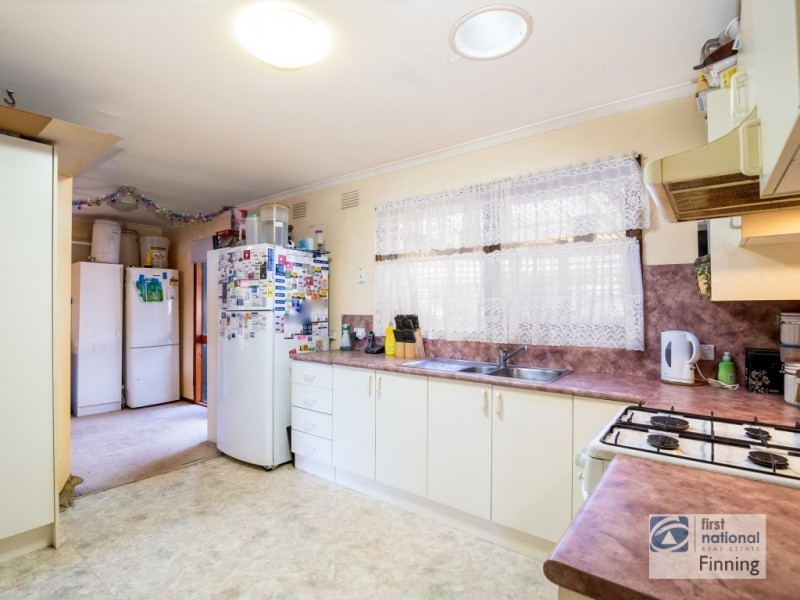 21 Bourke Road, Cranbourne VIC 3977