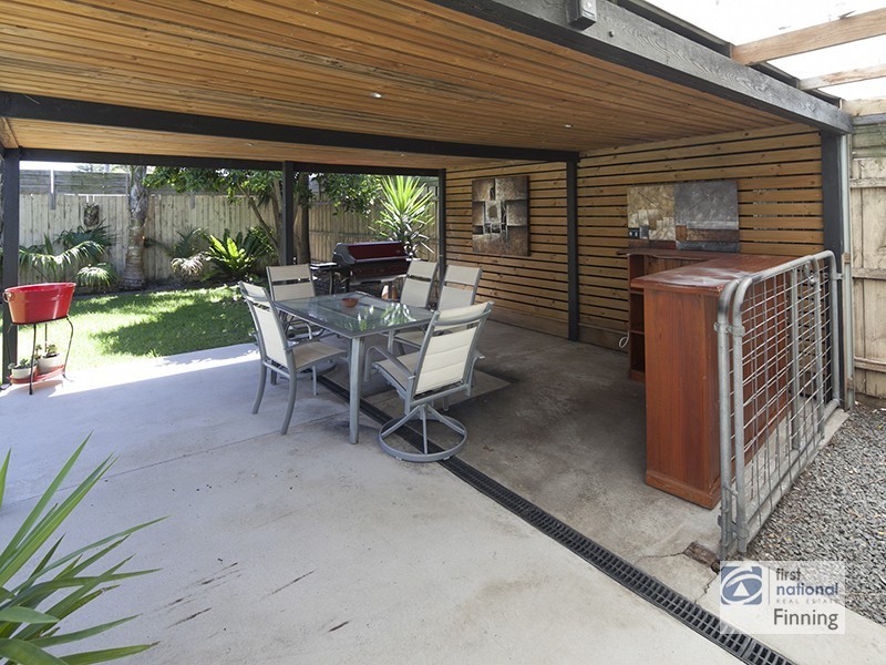 42 Spring Road, Junction Village VIC 3977