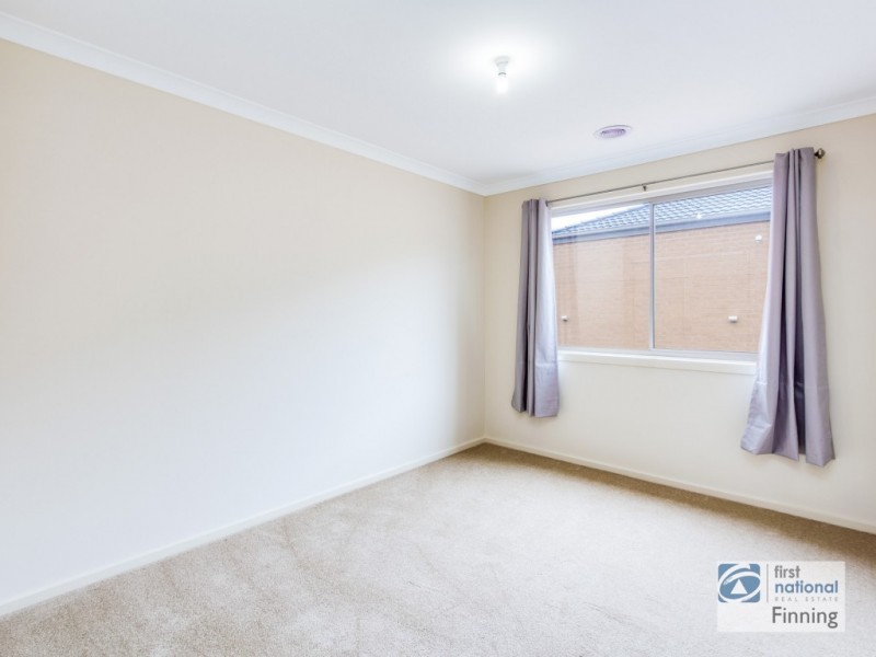 86 Ranfurlie Boulevard, Cranbourne West VIC 3977
