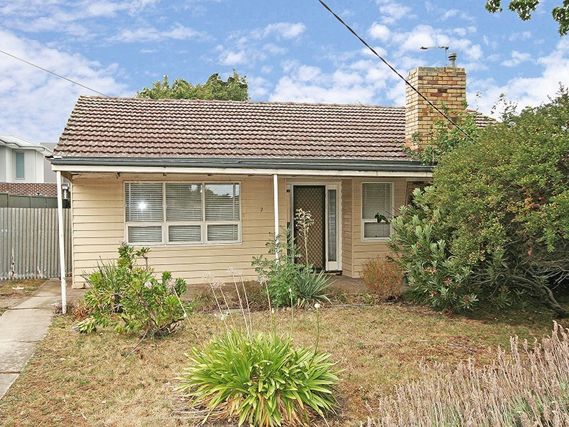 2 Mundaring Drive, Cranbourne VIC 3977