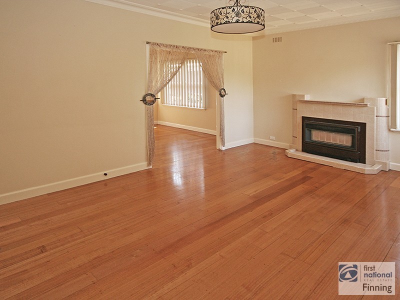 11 Stawell Street, Cranbourne VIC 3977