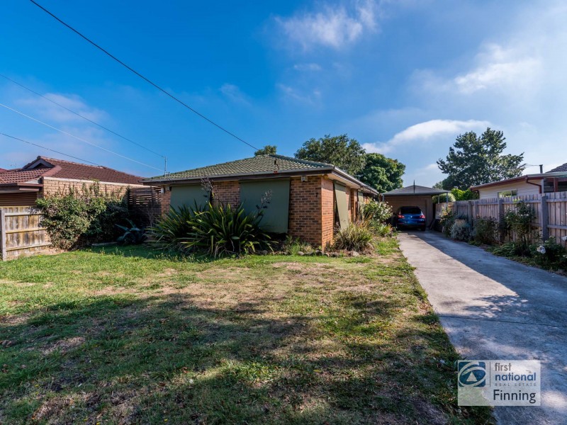 7 Gill Street, Cranbourne VIC 3977