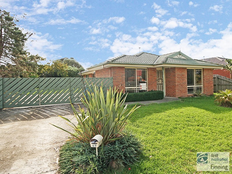 57 Breamlea Way, Cranbourne West VIC 3977