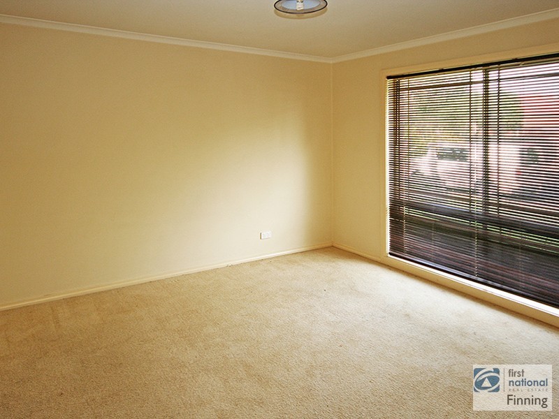 57 Breamlea Way, Cranbourne West VIC 3977