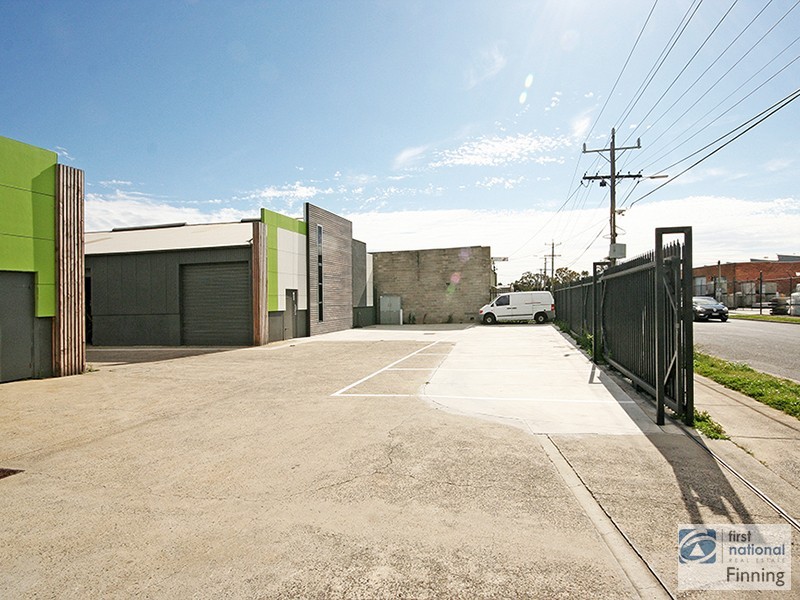 1-4/81 Miles Grove, Seaford VIC 3198