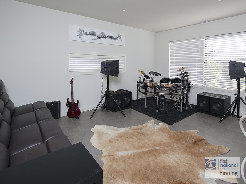 Cranbourne East VIC 3977