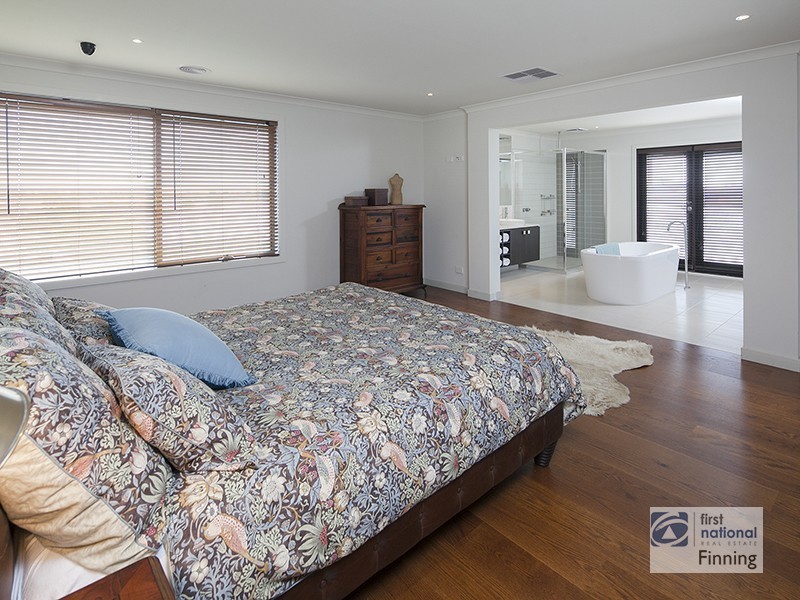 Cranbourne East VIC 3977