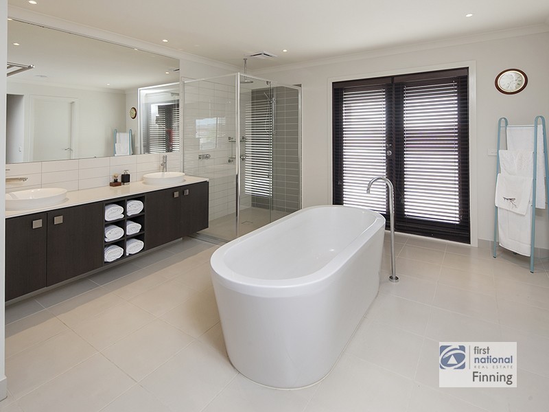 Cranbourne East VIC 3977