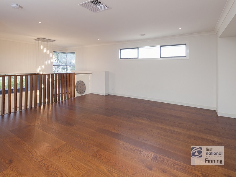 Cranbourne East VIC 3977