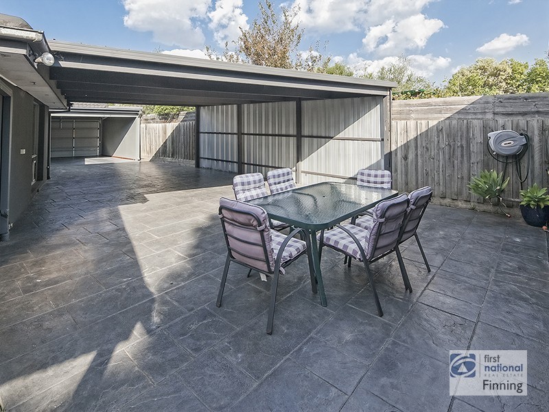 13 Elaine Court, Cranbourne VIC 3977