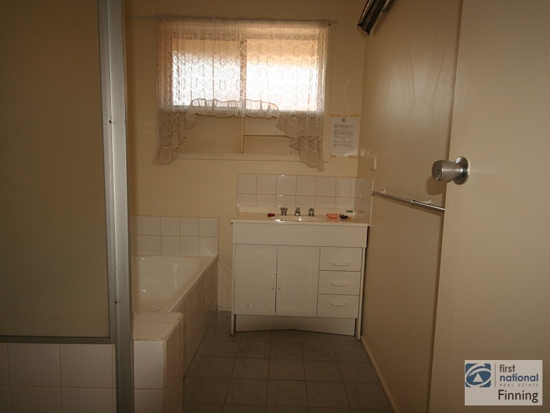 47 Cochrane Street, Cranbourne VIC 3977