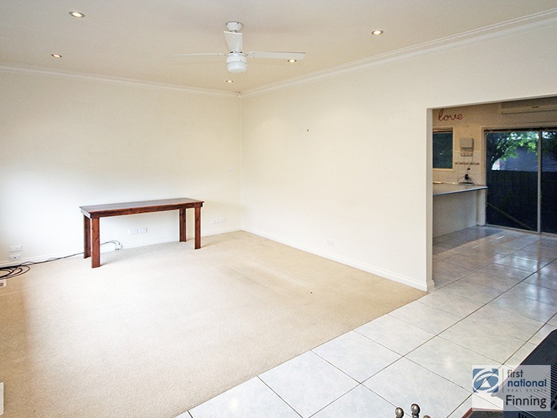 9 Damian Court, Cranbourne VIC 3977