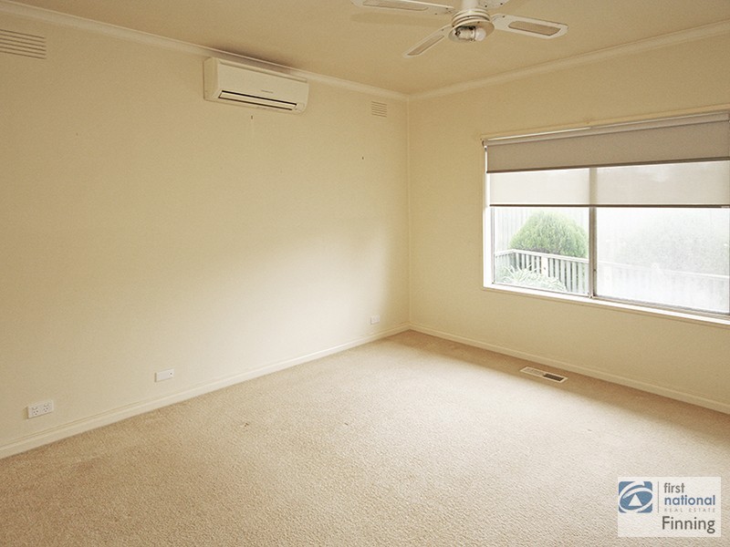 9 Damian Court, Cranbourne VIC 3977