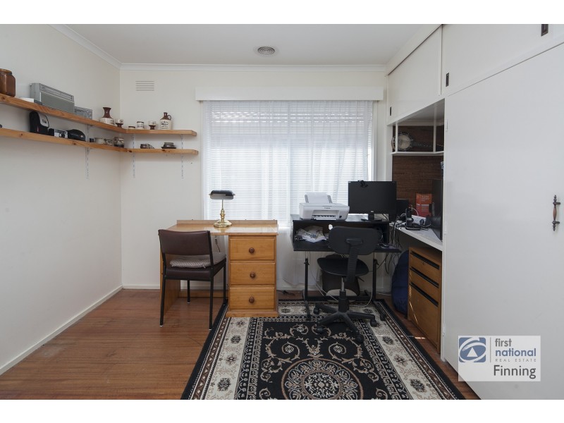 28 Lurline Street, Cranbourne VIC 3977