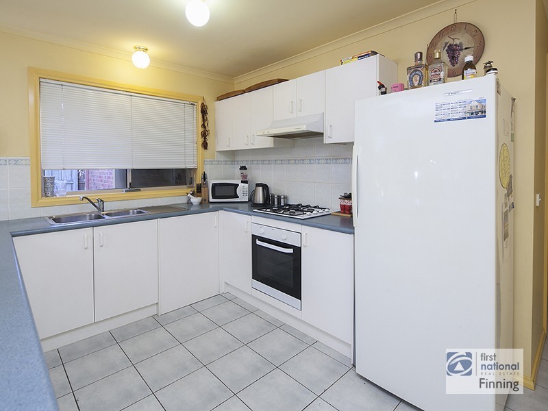 3 Otley Way, Cranbourne East VIC 3977