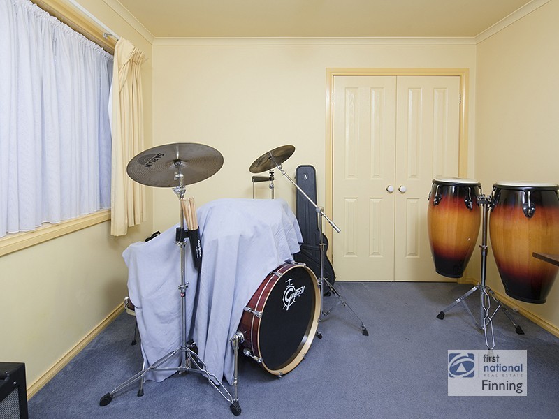 3 Otley Way, Cranbourne East VIC 3977