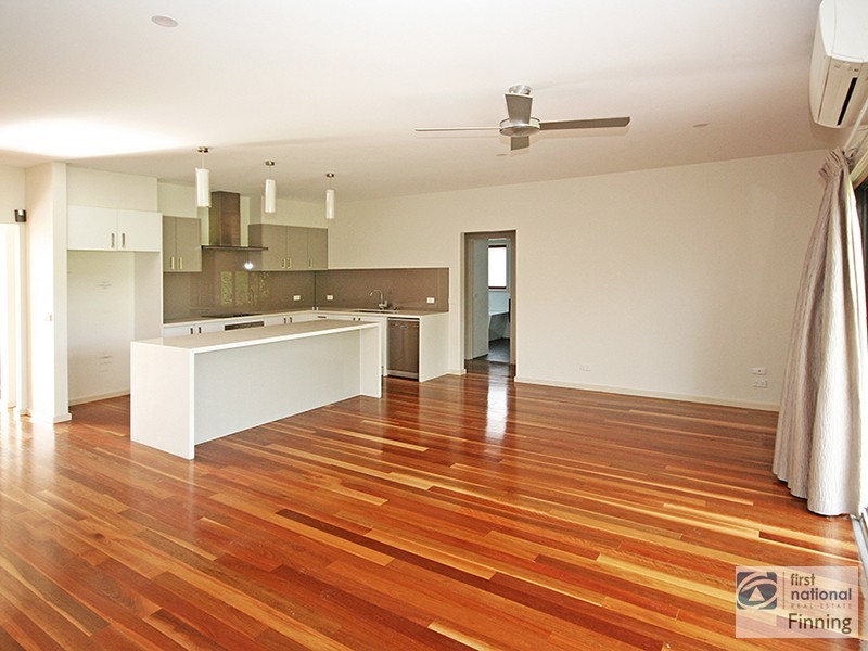 3 Yallock Street, Tooradin VIC 3980