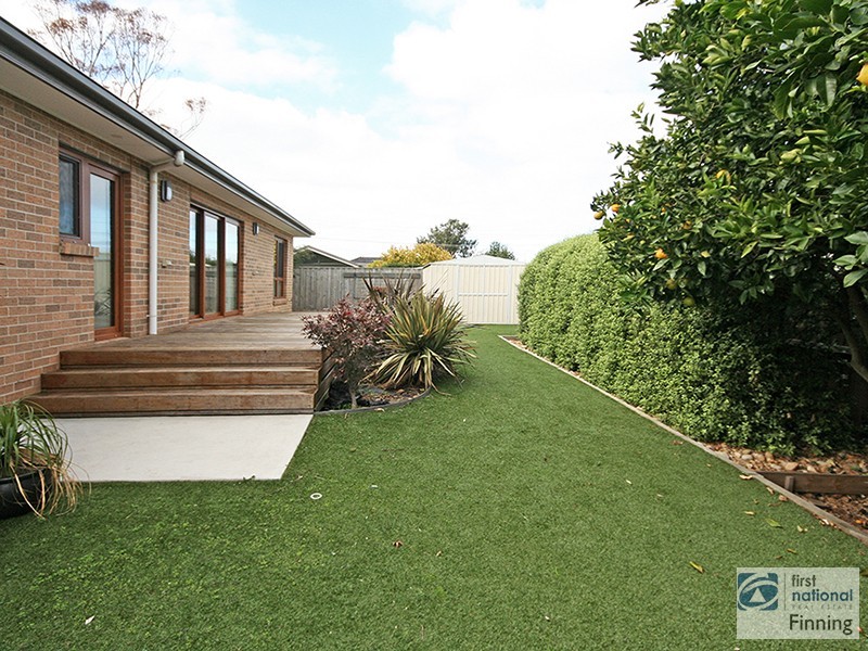 3 Yallock Street, Tooradin VIC 3980
