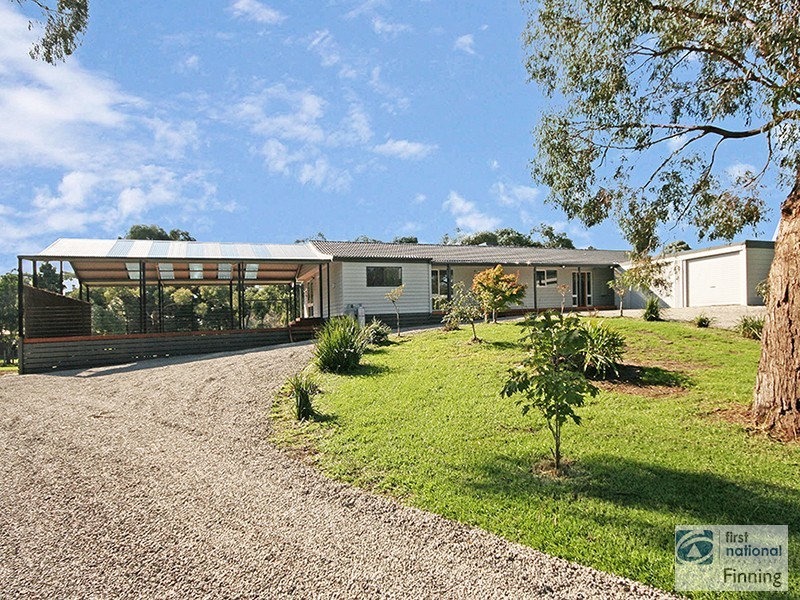 15 Currawong Grove, Cannons Creek VIC 3977