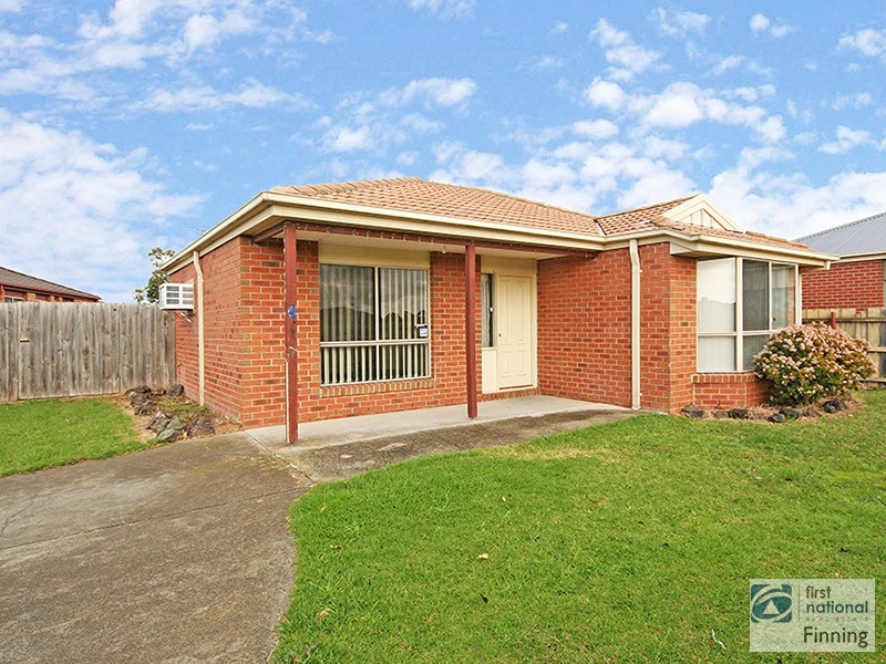 23 Genoa Way, Cranbourne West VIC 3977