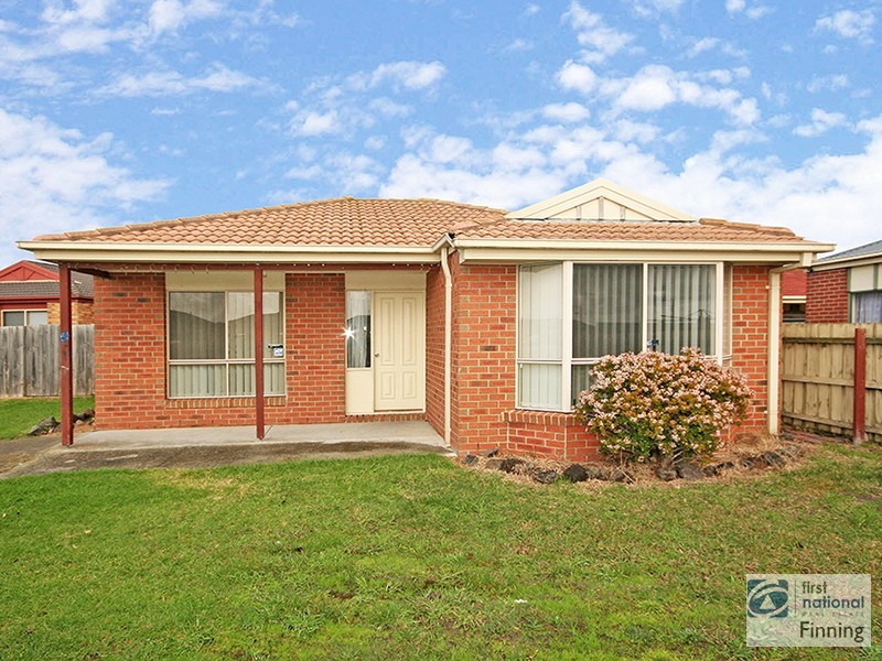 23 Genoa Way, Cranbourne West VIC 3977