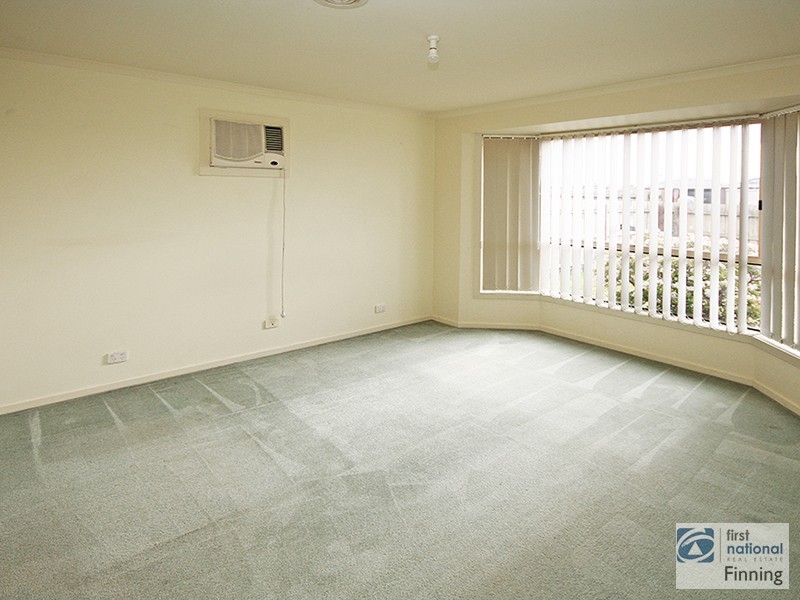 23 Genoa Way, Cranbourne West VIC 3977