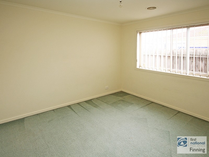 23 Genoa Way, Cranbourne West VIC 3977