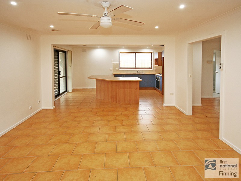 Cranbourne VIC 3977