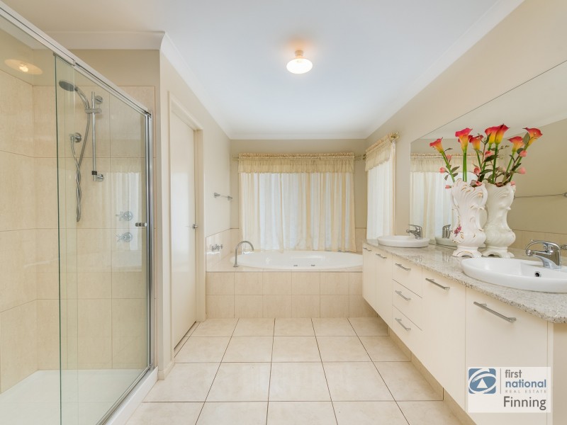 Cranbourne West VIC 3977