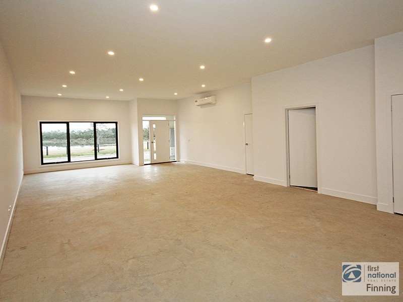 23 B fergus Lane, Cranbourne VIC 3977