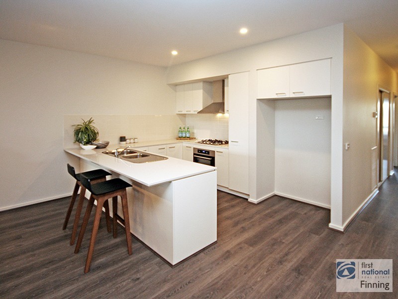 9 Fergus Lane, Cranbourne VIC 3977