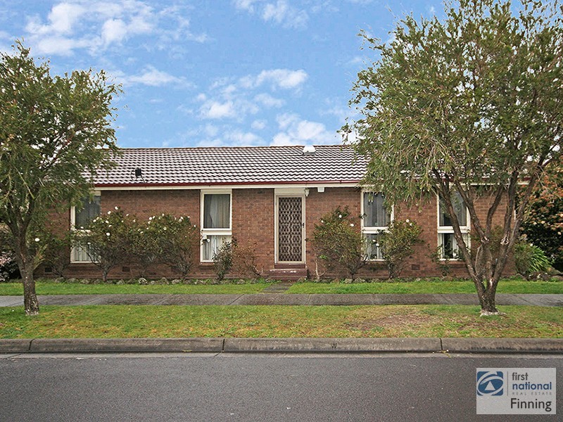 8 Brumby Court, Cranbourne VIC 3977