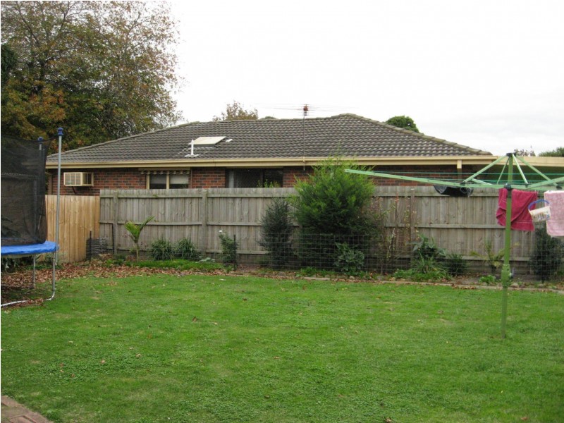 40 Valley Fair Drive, Narre Warren VIC 3805