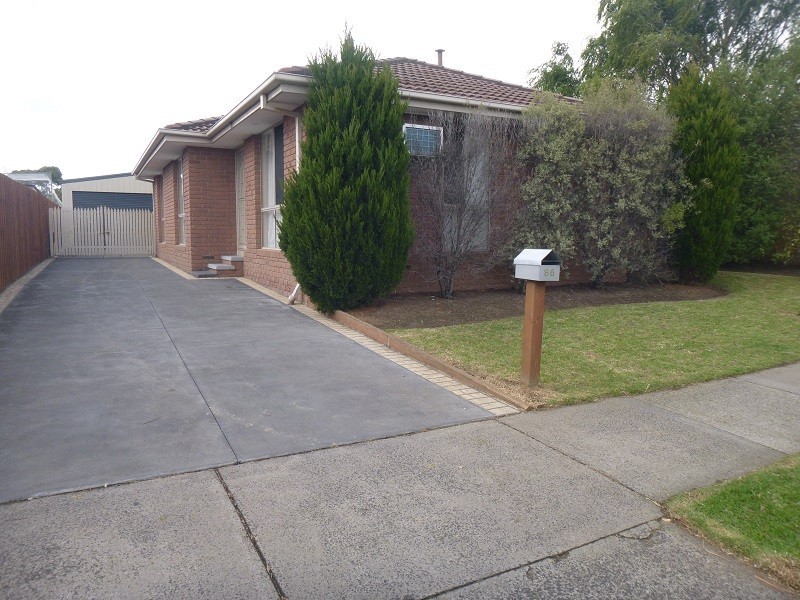 86 Monahans Road, Cranbourne VIC 3977