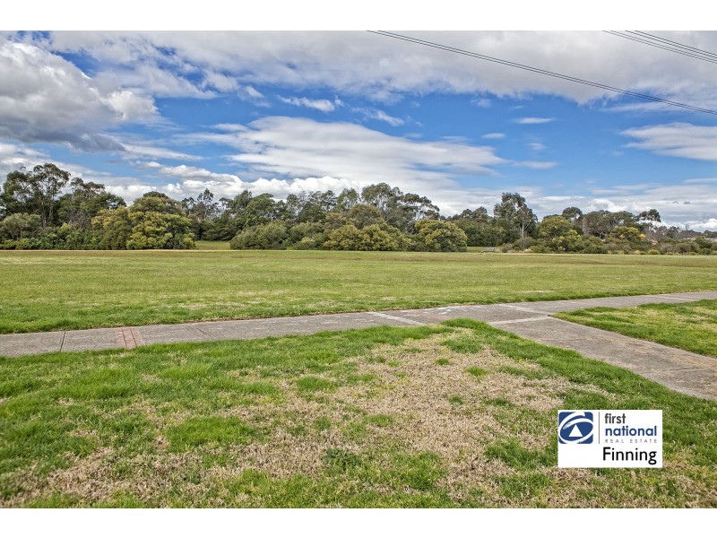 Cranbourne West VIC 3977